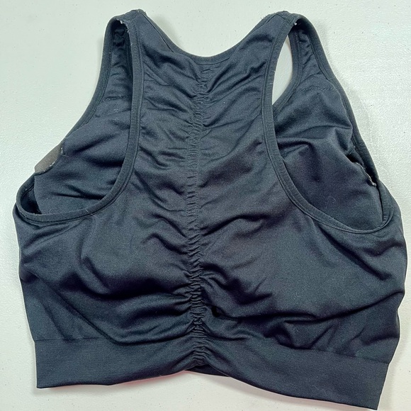 Puma Women's Black Ruched Front Sports Bra - Picture 7 of 10